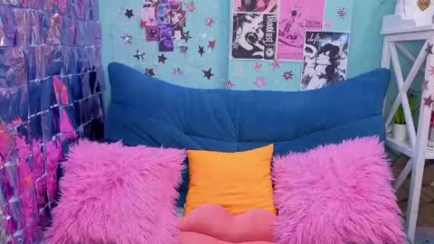 Mary online show from 19, 4, 2026