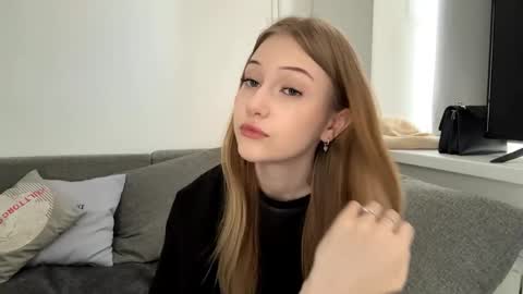 Kristy online show from 30, 4, 2026