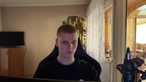 viviennewestwood777 online show from 26, 4, 2026