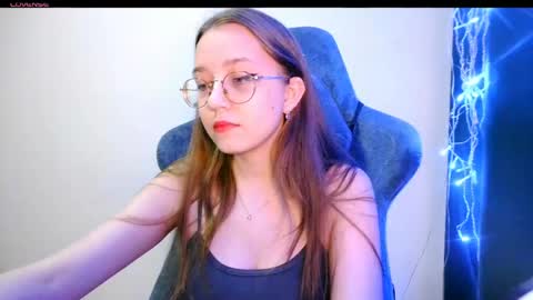 vivivivikkie online show from 7, 6, 2026