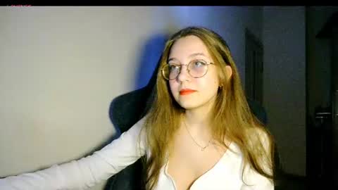 vivivivikkie online show from 20, 7, 2026