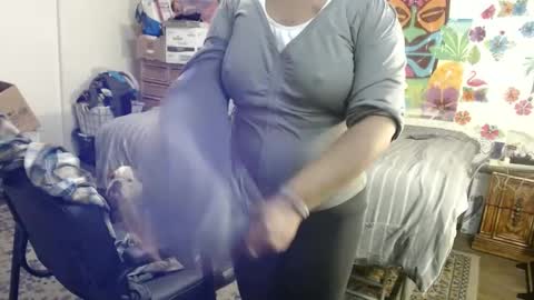 Snapshot of vixenfyre chatting on 23, 2, 2025 Vixen Fyre online show from 23, 2, 2025