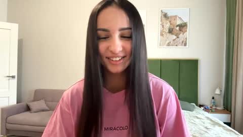 Miss Mia online show from 28, 4, 2026