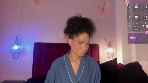 Snapshot of vnuss__ chatting on 14, 7, 2026 VENUS online show from 14, 7, 2026