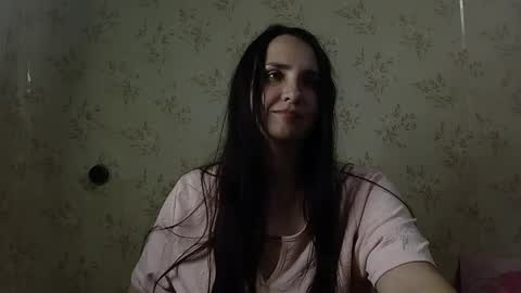 voulezvous_angel online show from 4, 4, 2026