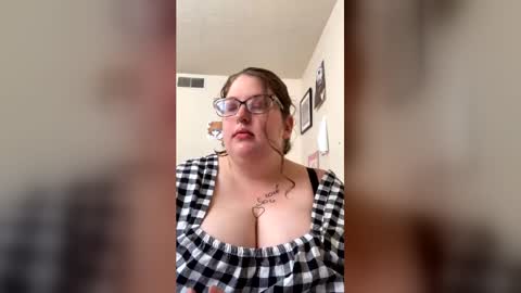 Vivian online show from 30, 6, 2026