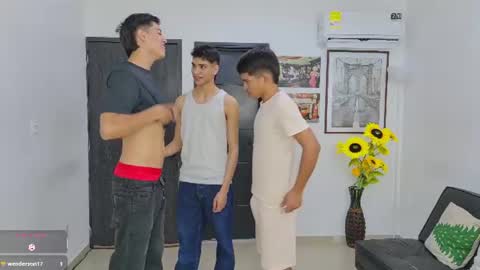 voyeurism_guys online show from 12, 6, 2026