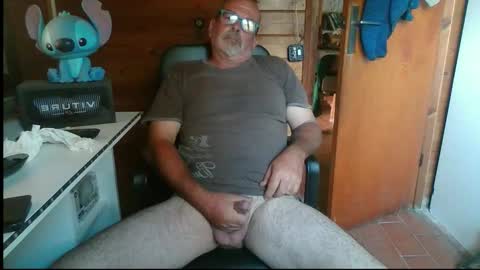 oscar online show from 4, 10, 2025