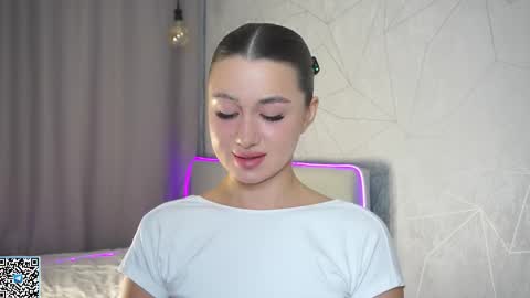 Snapshot of vvilly_wonka chatting on 5, 10, 2025 Ethal - thank you for thumb up online show from 5, 10, 2025