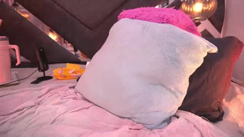 Violeta online show from 22, 2, 2025