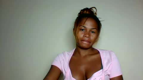 Snapshot of vynarahot chatting on 12, 6, 2026 vynarahot online show from 12, 6, 2026