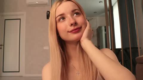 Nana online show from 27, 3, 2026