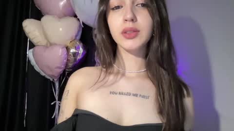 Alice  Before pvt write to me in PM  online show from 24, 1, 2025