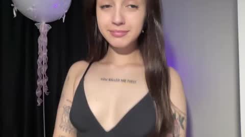 Alice  Before pvt write to me in PM  online show from 18, 2, 2025