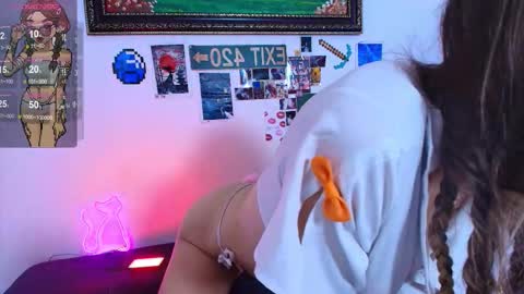 Waifu exe online show from 27, 9, 2025