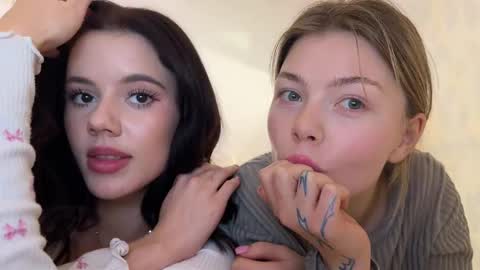 Mia online show from 3, 12, 2024