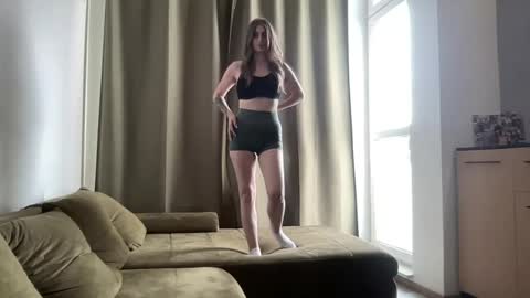 Snapshot of walkiria19 chatting on 4, 7, 2026 walkiria19 online show from 4, 7, 2026