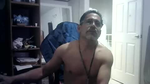 Snapshot of walo_77 chatting on 7, 1, 2026 walo_77 online show from 7, 1, 2026