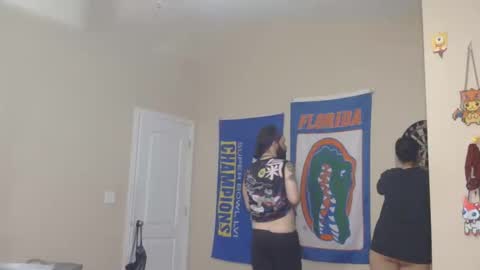 COSMOxWANDA online show from 29, 4, 2026