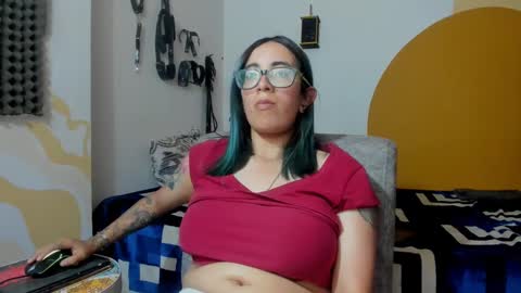 Snapshot of waningrosee chatting on 8, 1, 2025 Waningrose Lu online show from 8, 1, 2025