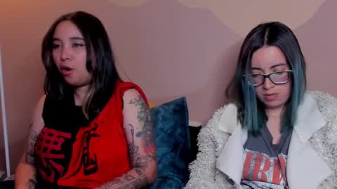 Snapshot of waningrosee chatting on 7, 3, 2025 Waningrose Lu online show from 7, 3, 2025