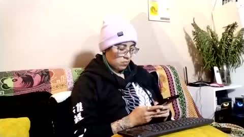 Snapshot of waningrosee chatting on 27, 9, 2025 Waningrose Lu online show from 27, 9, 2025