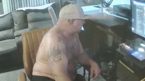 Snapshot of wantitbutyoucanthaveit chatting on 5, 2, 2026 inittogetitin online show from 5, 2, 2026