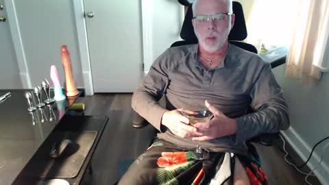 wasted_daze_ online show from 16, 4, 2026