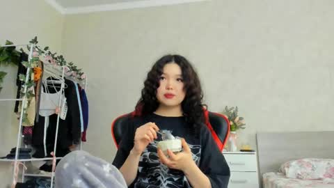 wastforu online show from 16, 2, 2025