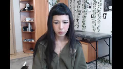 Snapshot of wavy_nights chatting on 16, 2, 2026 Mina online show from 16, 2, 2026