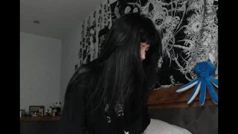 Mina online show from 4, 6, 2026