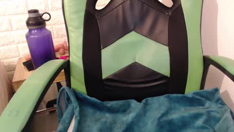 Trixie 3 online show from 1, 2, 2025