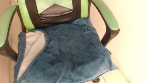 Trixie 3 online show from 26, 9, 2025