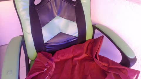 Trixie 3 online show from 27, 9, 2025