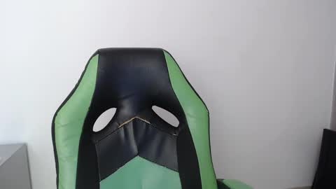 Trixie 3 online show from 26, 2, 2026