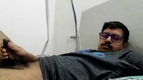 sexyguy online show from 13, 7, 2026