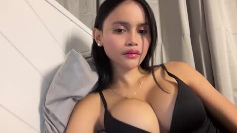Snapshot of webcammaggie chatting on 2, 5, 2026 Maggie online show from 2, 5, 2026