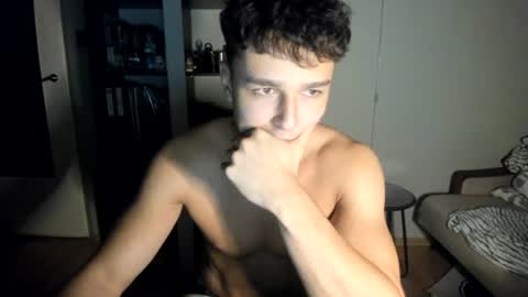 Snapshot of wee_willy_winky chatting on 12, 6, 2026 wee_willy_winky online show from 12, 6, 2026