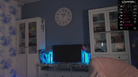  moon  online show from 7, 1, 2025