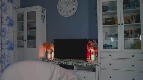  moon  online show from 31, 1, 2025