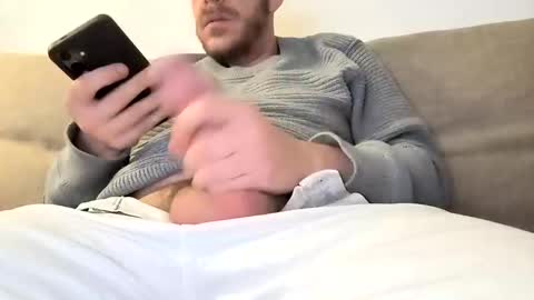 Snapshot of weeker chatting on 2, 12, 2024 ValxITALY online show from 2, 12, 2024