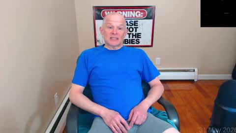 Snapshot of weird_chris chatting on 31, 5, 2026 Chris online show from 31, 5, 2026