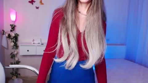 Snapshot of wendifoster chatting on 18, 12, 2024 Wendi Foster online show from 18, 12, 2024