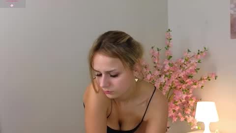 Im Wendy online show from 1, 3, 2025