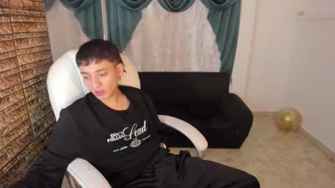 Snapshot of wesley_boy_ chatting on 13, 2, 2026 Wesley Boy online show from 13, 2, 2026