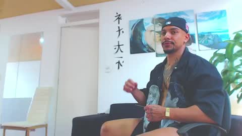 Wesley Rogger online show from 17, 12, 2024