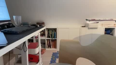 wet_adidasboy online show from 2, 10, 2025