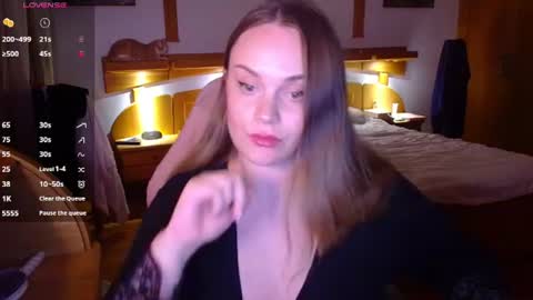 Lana online show from 11, 7, 2026