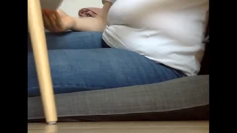 wet_pants2022 online show from 25, 2, 2025