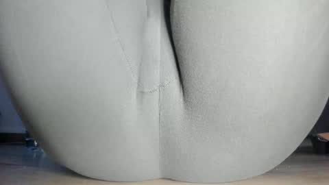 wet_pants2022 online show from 29, 5, 2026